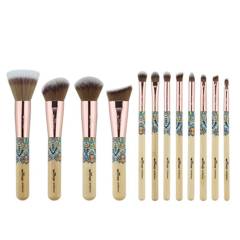 12 makeup brushes set , perfect addition to your beauty routine | makeup |
Enhance your beauty routine with our exquisite 12-piece makeup brush set. Carefully crafted to elev