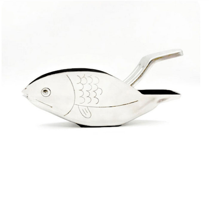 Bird Lemon Squeezer | Make sure your time in the kitchen is more efficient with the Bird Lemon Squeezer. This kitchen gadg