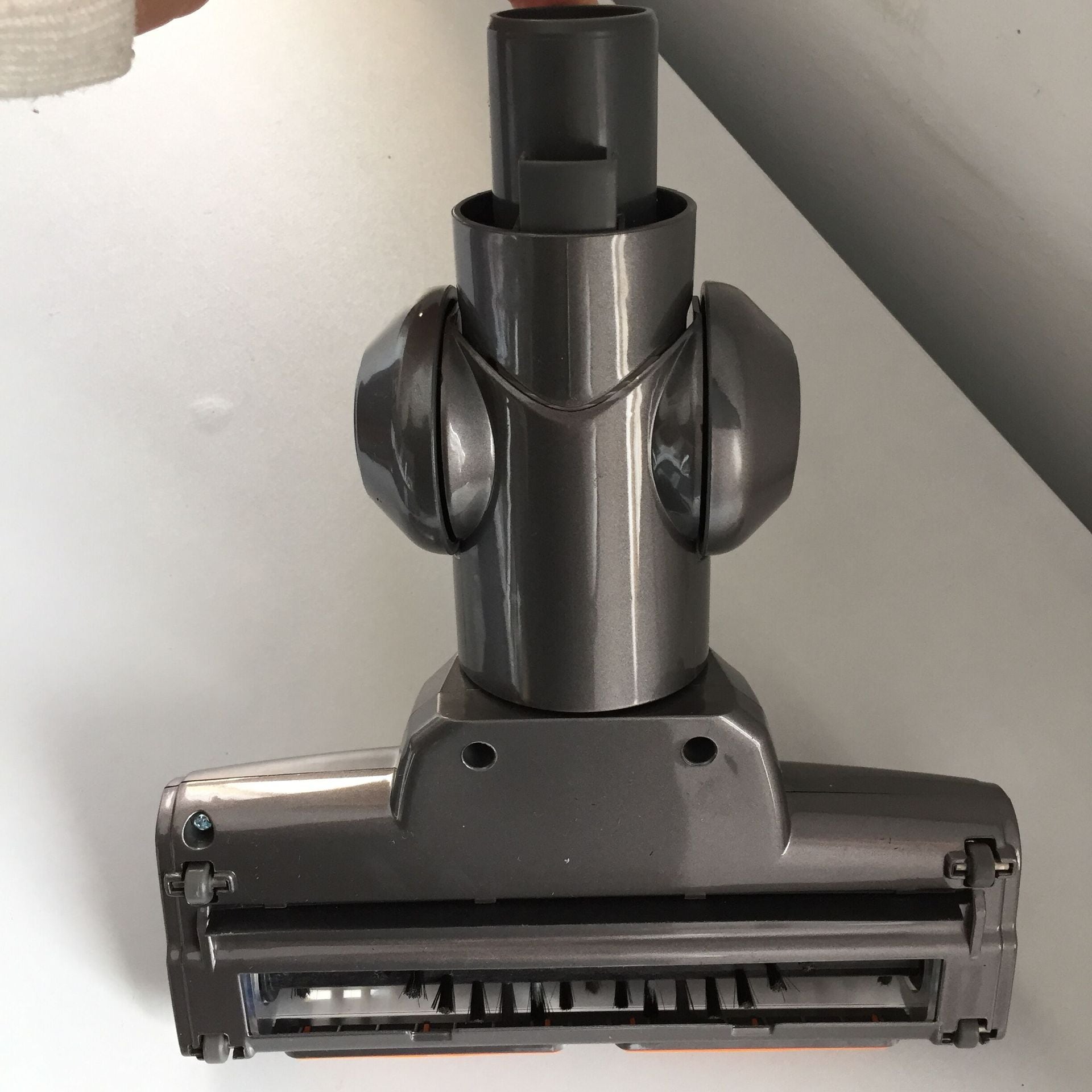 Compatible with dyson vacuum cleaner V6 series floor brush.