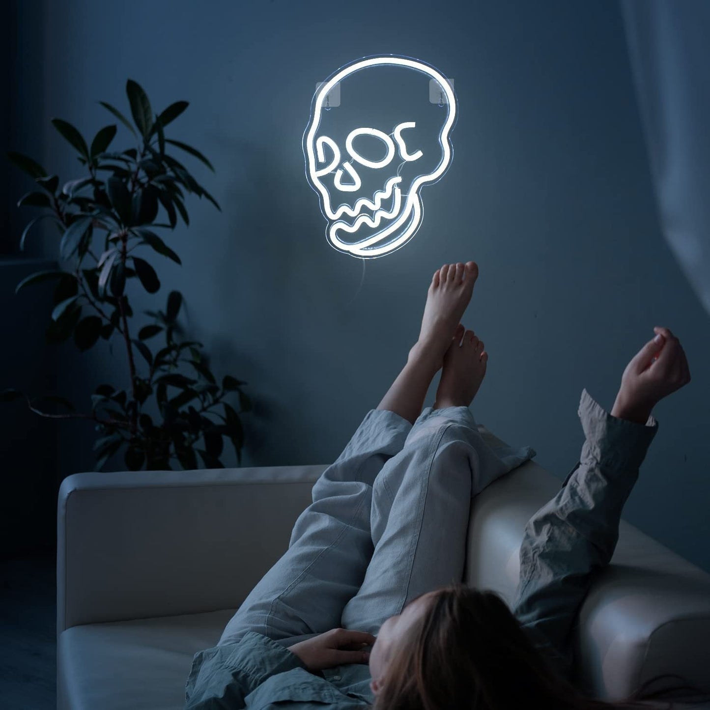 Halloween Decoration LED Neon Skull | Halloween Decoration LED Neon Skull |
Product information:
Power: 5V
Input voltage: ≤ 36
Shell material: PVC
Light color: