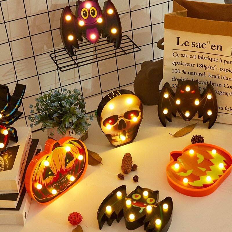 Halloween Lights Decoration LED Light Pumpkin Spider Bat Skull Outdoor Decorative Modeling Room Lights Decor Helloween Party.