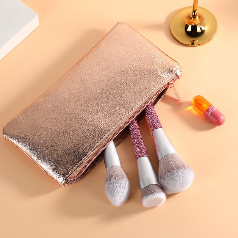 Diamond Encrusted Makeup Brush Soft Bristle Makeup Tool.