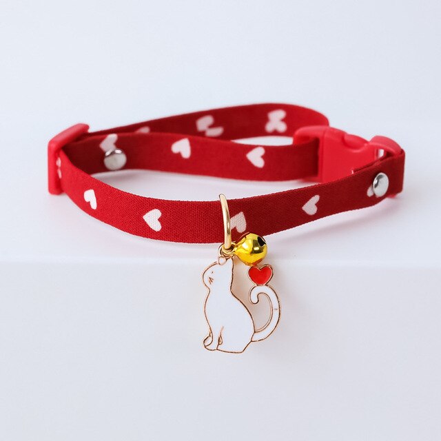 Elegant Pet Engraved Pendant Necklace | Introducing our exquisite Personalized Pet Pendant Necklace, the epitome of elegance and style for y
