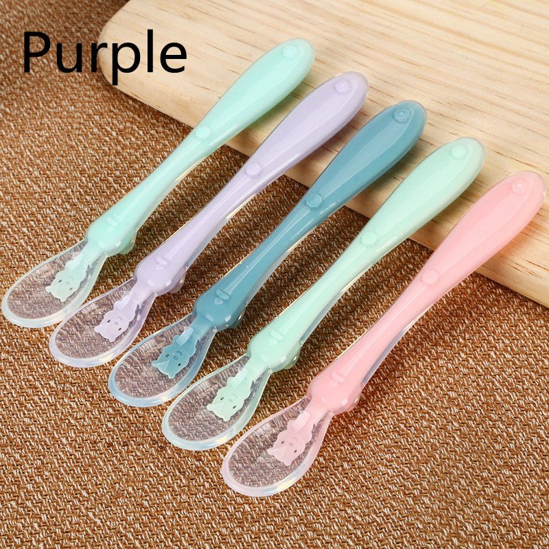 Baby Feeding Water Soup Feeding Tableware Silicone Spoon | baby feeding |
Product information:
Product Category: Chopsticks/Forks/Spoons
Material: Silicone bag PP