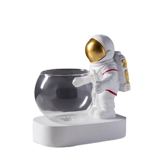 Nordic Astronaut Resin Decorative Flowerpot Ornaments Astronaut Flowerpot Astronaut Glass Vase Desk Vase Home Decor Accessories.