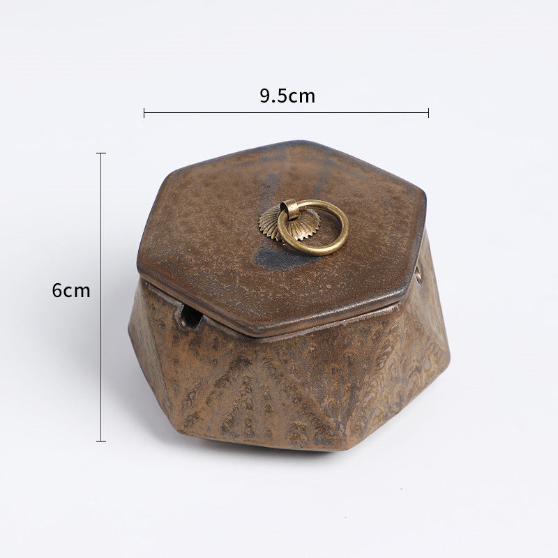 Ceramic Ashtray With Lid Creative Personality Fashion Office Anti Fly Ash Size Size Living Room Home European Trend