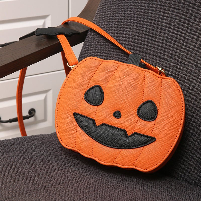 2023 Halloween Bags Funny Pumpkin Cartoon Shoulder Crossbody Bag With Bat Personalized Creative Female Bag | Halloween Bags Funny Pumpkin | 
 Overview:
 
 Unique design, stylish and beautiful.
 
 Good material, comfortable wear.
 
 A variet