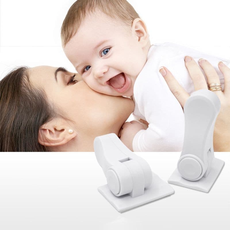 Baby door handle safety lock | baby care | 
 Product name: child door handle safety lock
 
 Material: ABS material
 
 Size: 70*35*50 (error 2MM