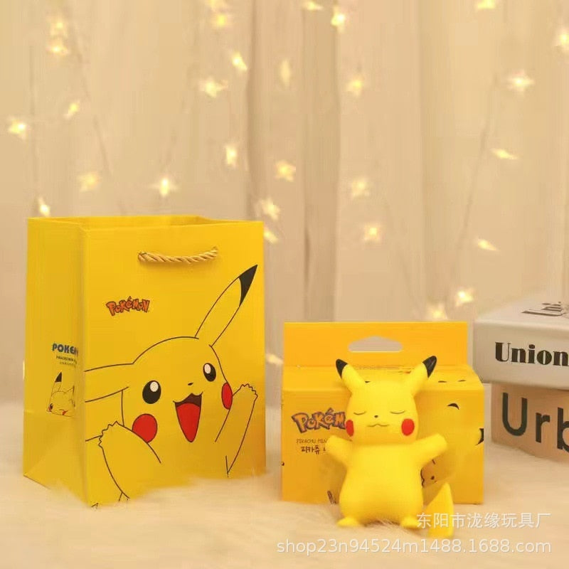 Creative Pokemon Cute Pikachu Cartoon Soft Light Bedroom Bedside Night Light Ornaments Luminous Toys Children&#39;s Birthday Gifts.