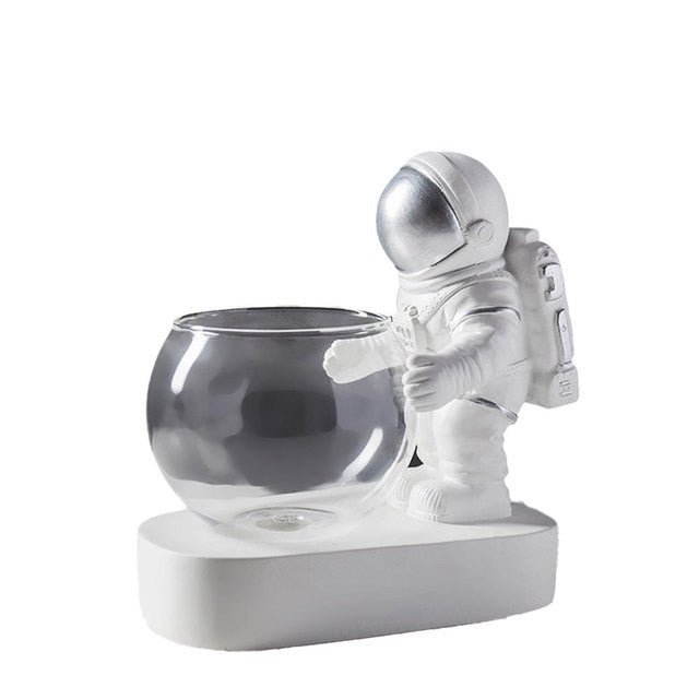 Nordic Astronaut Resin Decorative Flowerpot Ornaments Astronaut Flowerpot Astronaut Glass Vase Desk Vase Home Decor Accessories.